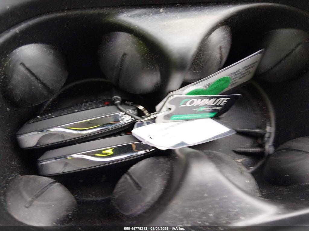 2C4RC1BG8TR220897 2026 CHRYSLER PACIFICA photo no. 11