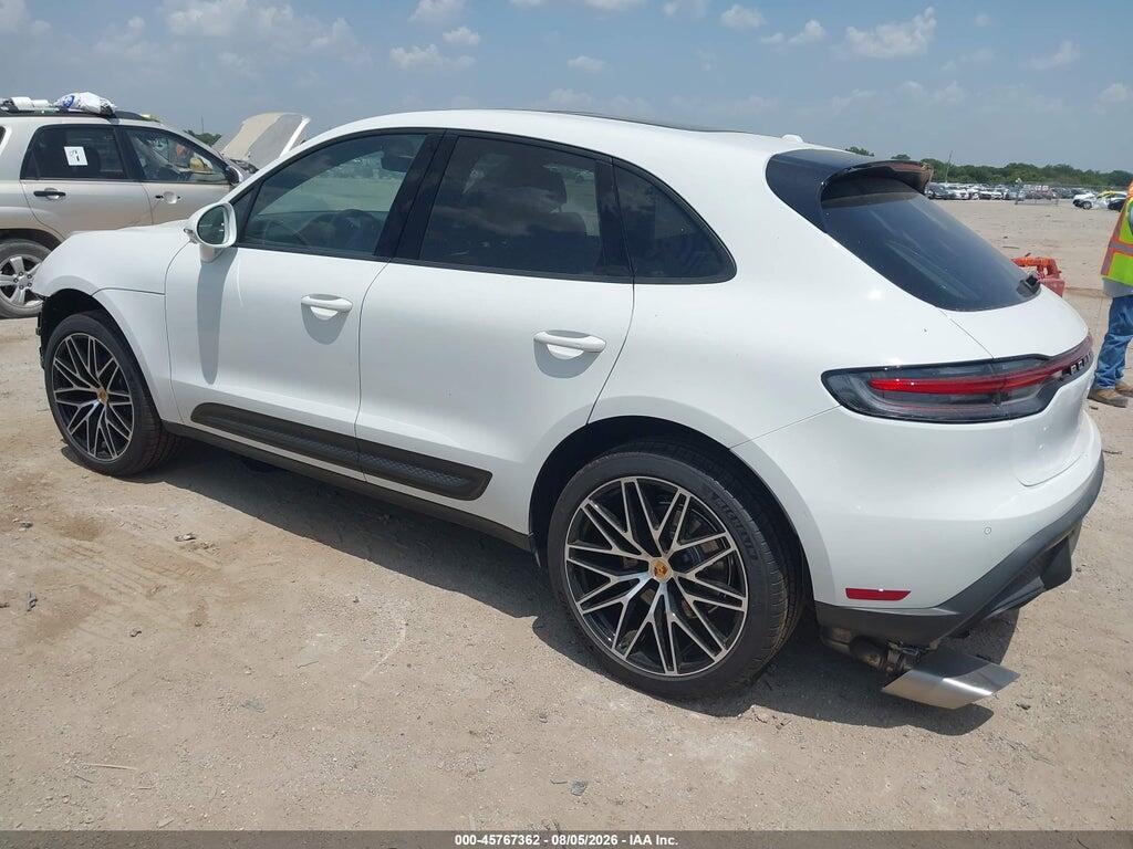 WP1AA2A55TLB07019 2026 PORSCHE MACAN photo no. 3