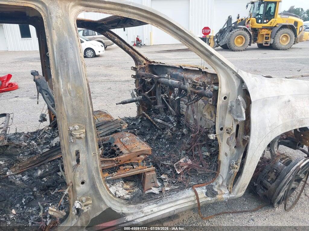 3GCUKFED2TG110719 2026 CHEVROLET SILVERADO 1500 photo no. 5