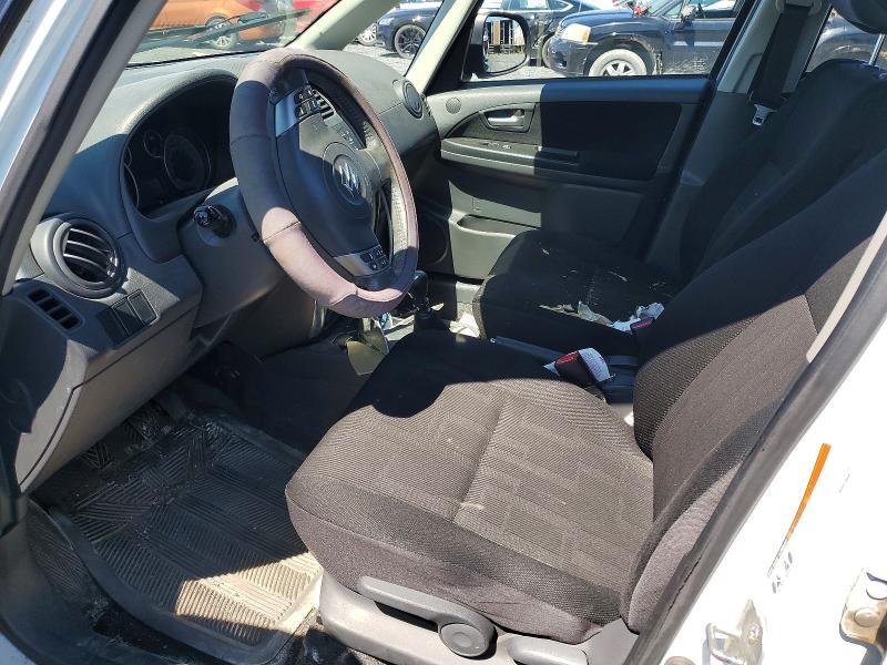 2010 SUZUKI SX4 JX — Фото 7 из 13