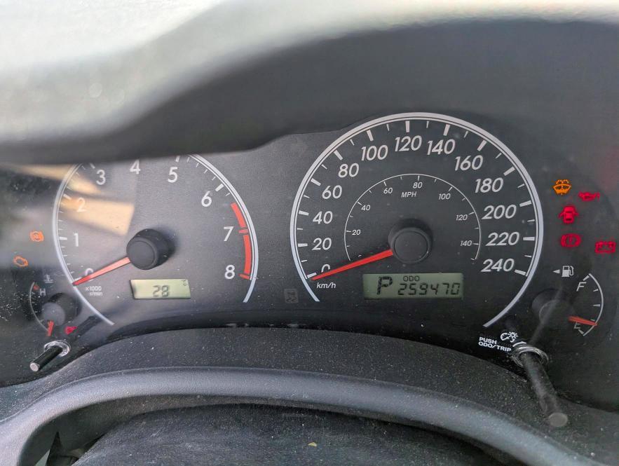 2011 TOYOTA COROLLA BASE — Фото 9 из 12