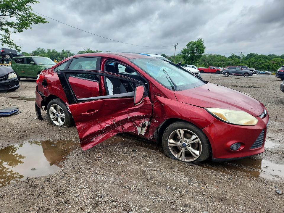 1FADP3F24DL288882 2013 FORD FOCUS photo no. 4