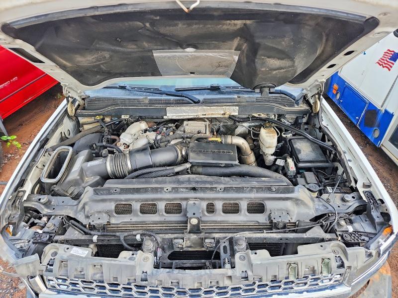 2019 CHEVROLET SILVERADO K2500 HEAVY DUTY — Фото 12 из 14