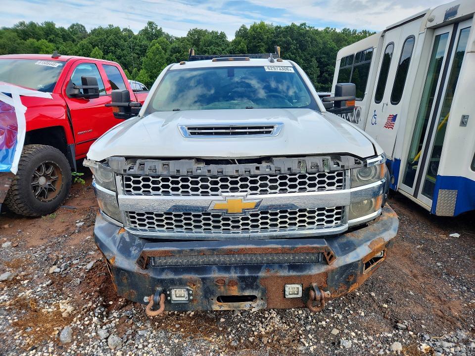2019 CHEVROLET SILVERADO K2500 HEAVY DUTY — Фото 5 из 14