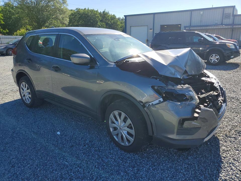 5N1AT2MV5LC765684 2020 NISSAN ROGUE photo no. 4