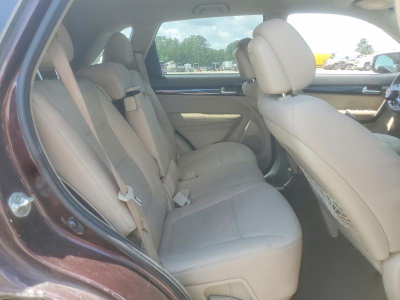 2014 KIA SORENTO LX — Фото 11 из 13