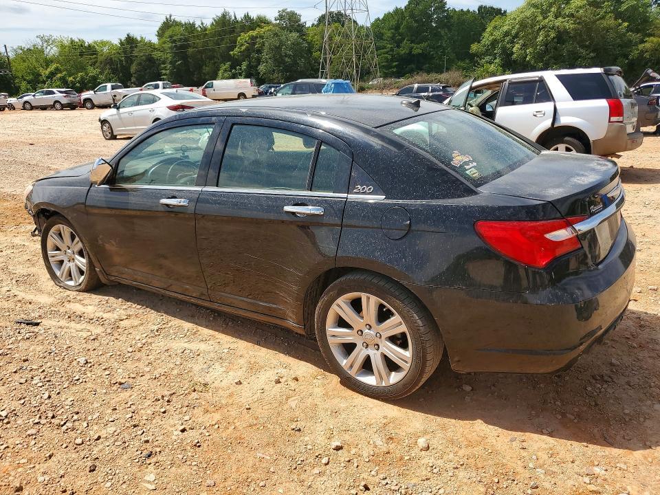2012 CHRYSLER 200 LIMITED — Фото 2 из 12