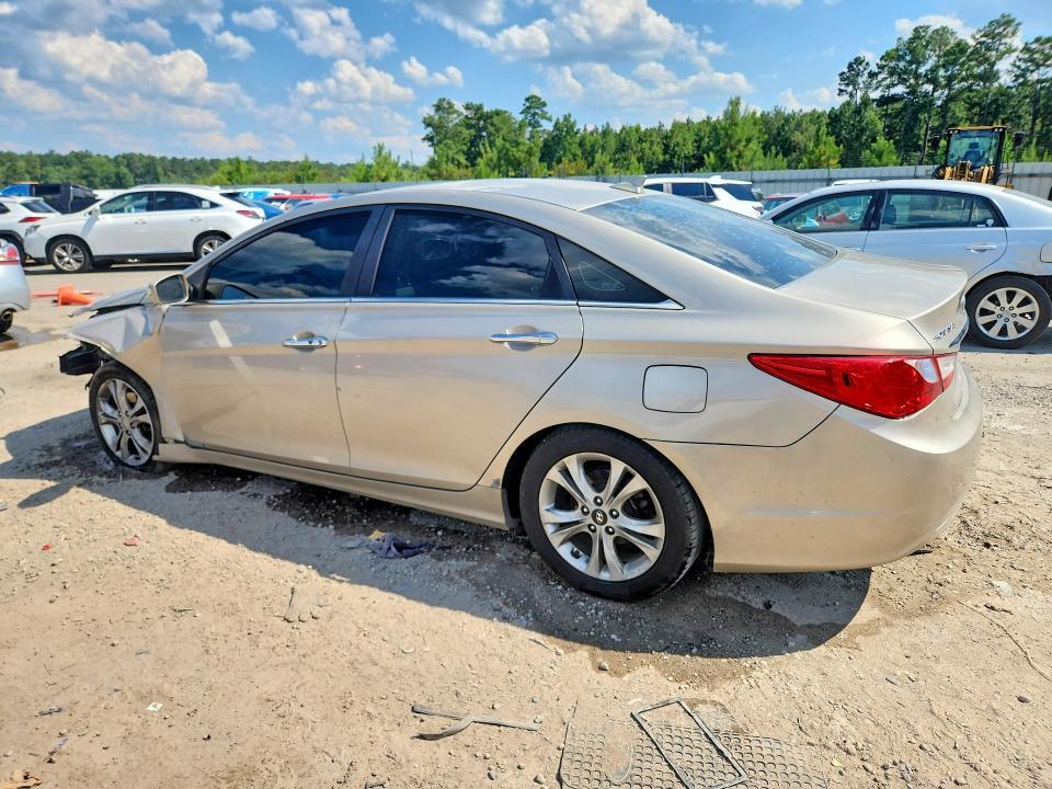 2011 HYUNDAI SONATA LIMITED — Фото 2 из 12