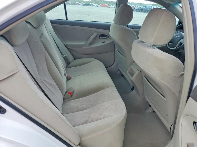 2010 TOYOTA CAMRY LE — Фото 10 из 12