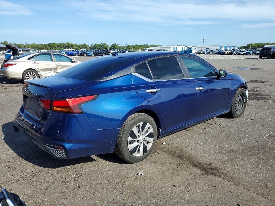 2020 NISSAN ALTIMA S — Фото 3 из 13