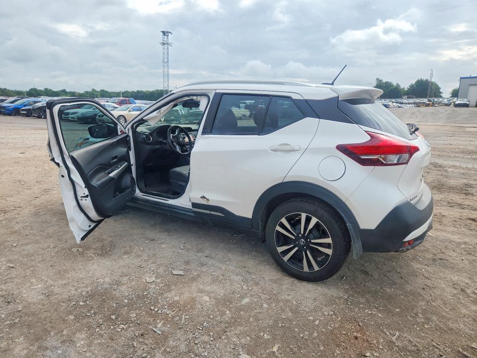 2019 NISSAN KICKS SR — Фото 2 из 13