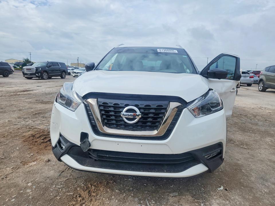 2019 NISSAN KICKS SR — Фото 5 из 13