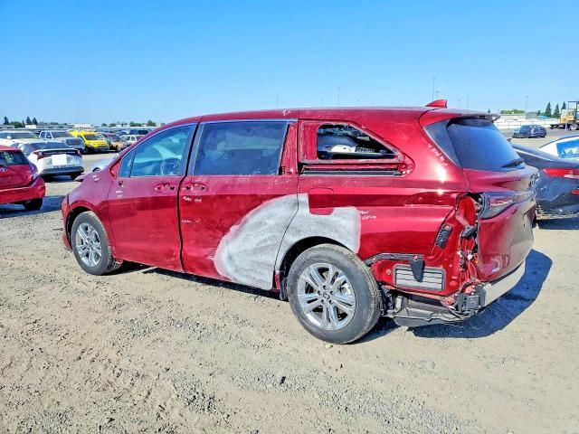 2024 TOYOTA SIENNA PLATINUM 7-PASSENGER — Фото 2 из 14