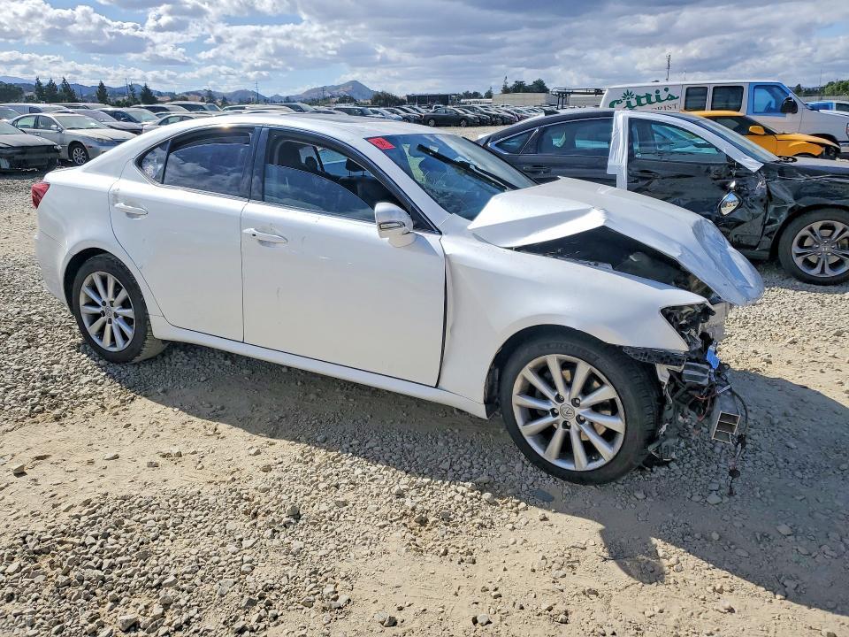 2009 LEXUS IS — Фото 4 из 12