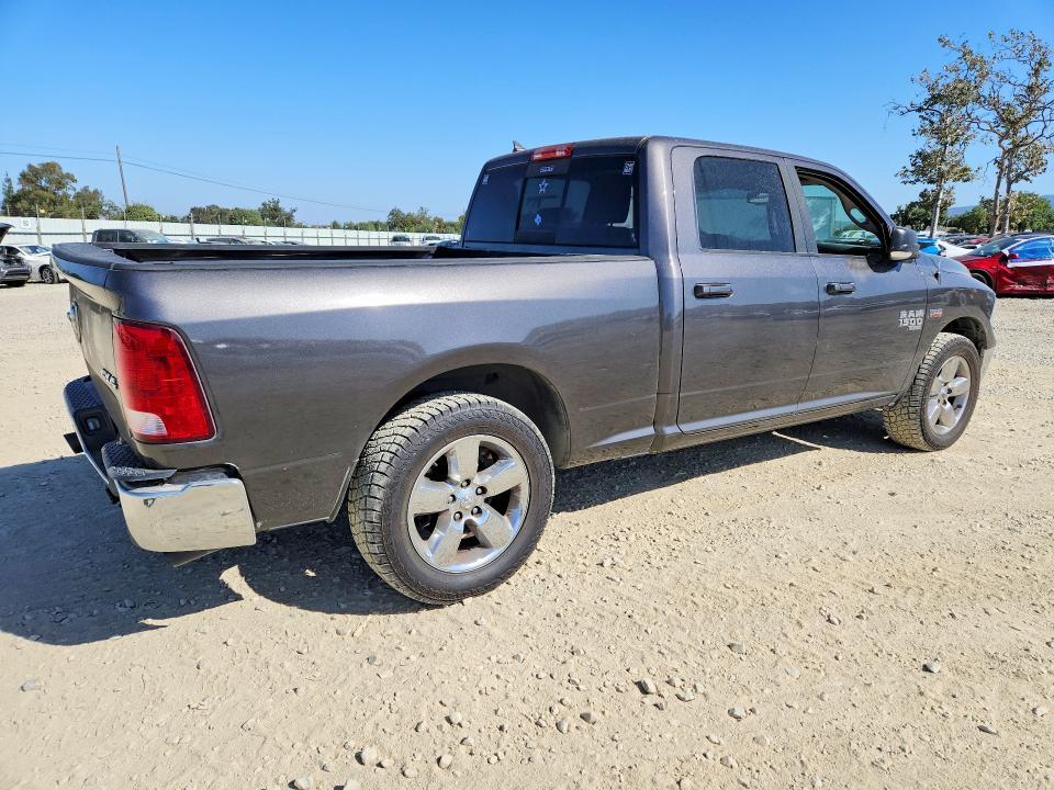 1C6RR7TT3KS609383 2019 RAM 1500 CLASSIC photo no. 3