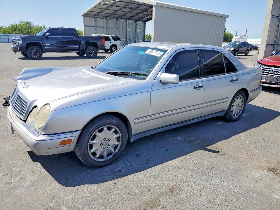 1999 MERCEDES-BENZ E WDBJF65H2XA731293