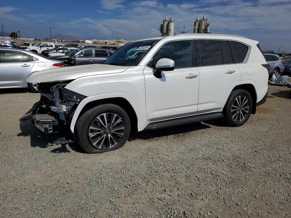 2024 LEXUS LX 600 JTJAB7CXXR4052240