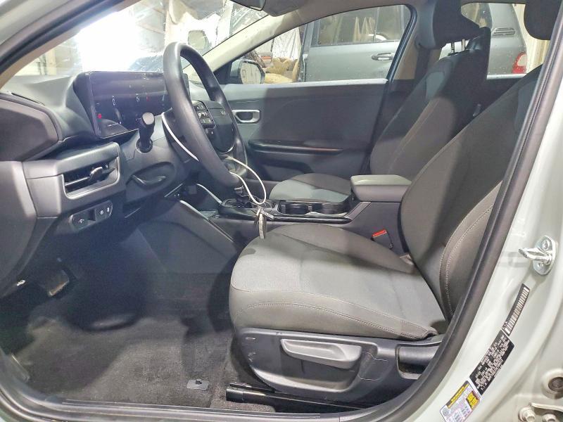 2025 KIA K4 LXS — Фото 7 из 13