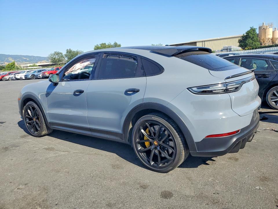 2023 PORSCHE CAYENNE TURBO GT — Фото 2 из 13