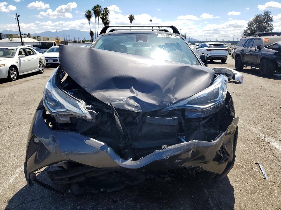 NMTKHMBX4MR135891 2021 TOYOTA C-HR photo no. 5
