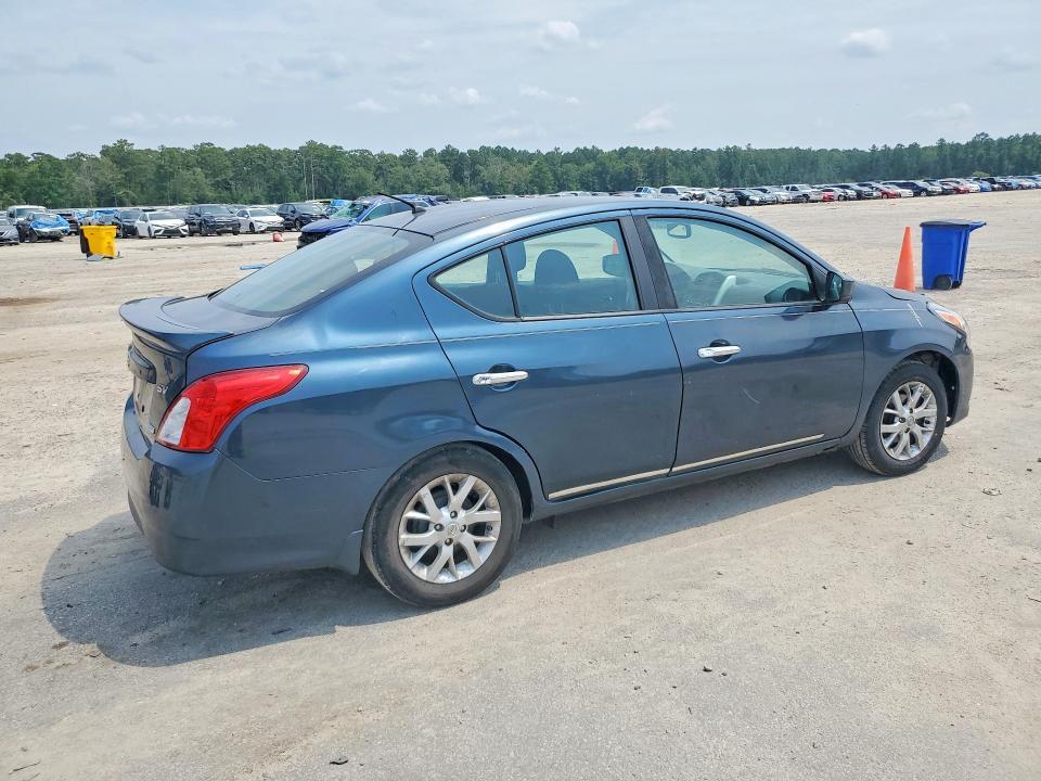 3N1CN7APXGL891126 2016 NISSAN VERSA photo no. 3