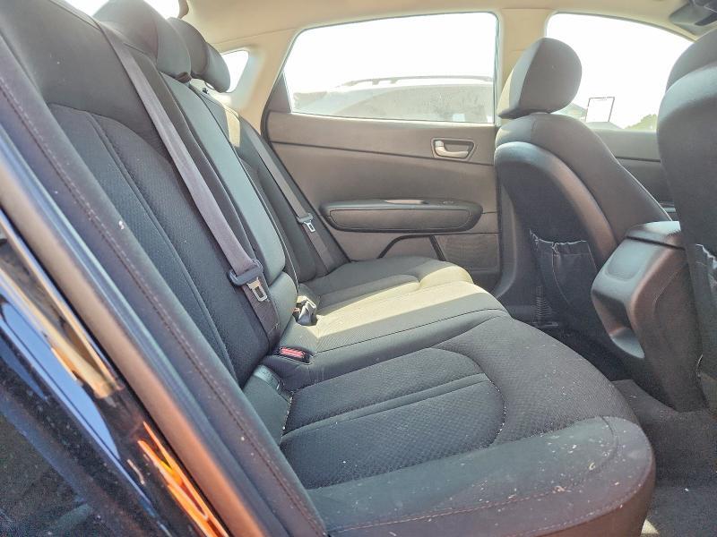 5XXGT4L35GG114636 2016 KIA OPTIMA photo no. 10