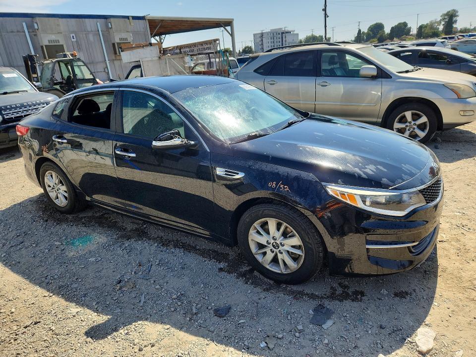 5XXGT4L35GG114636 2016 KIA OPTIMA photo no. 4
