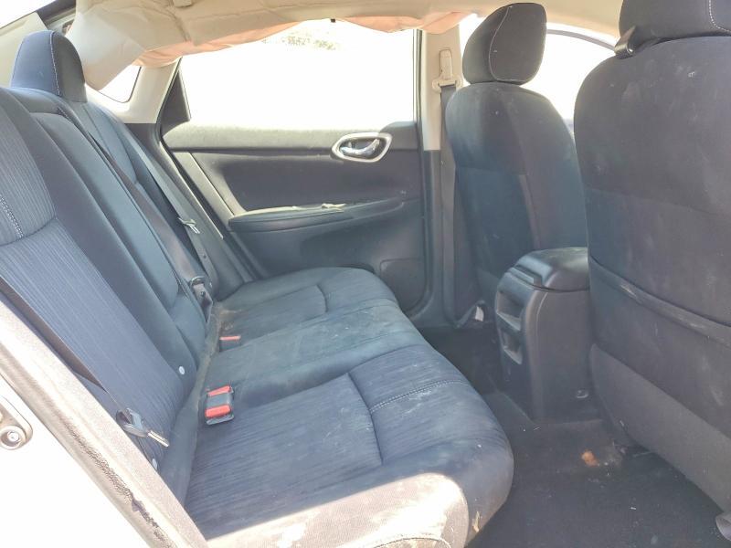 3N1AB7AP2GY320734 2016 NISSAN SENTRA photo no. 10