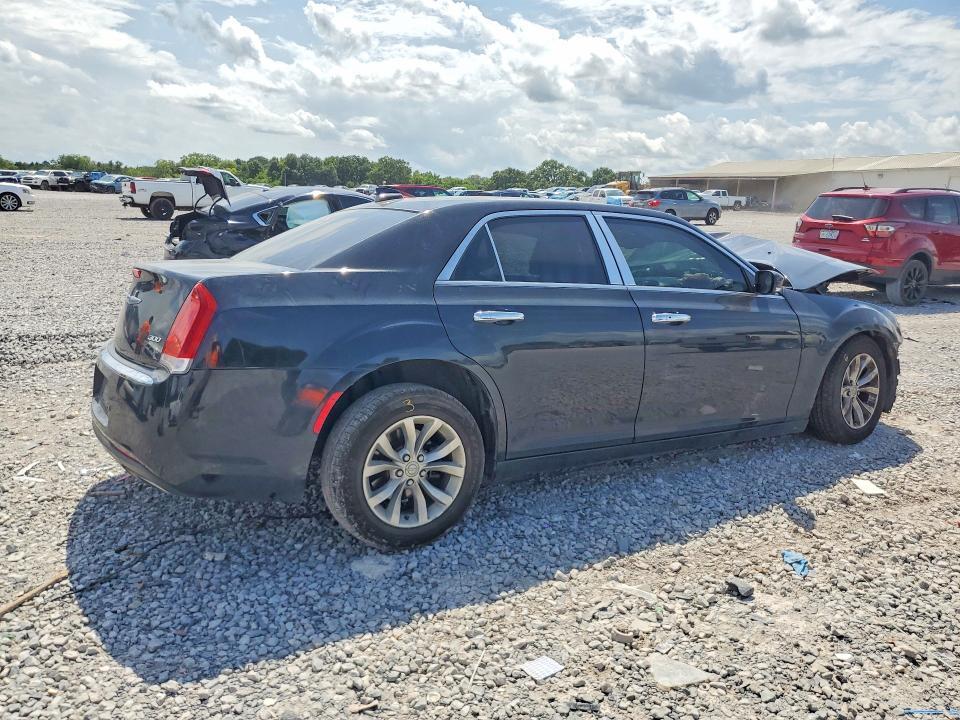 2C3CCAAG3FH760258 2015 CHRYSLER 300 photo no. 3