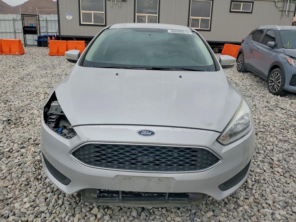 2015 FORD FOCUS SE — Фото 5 из 12