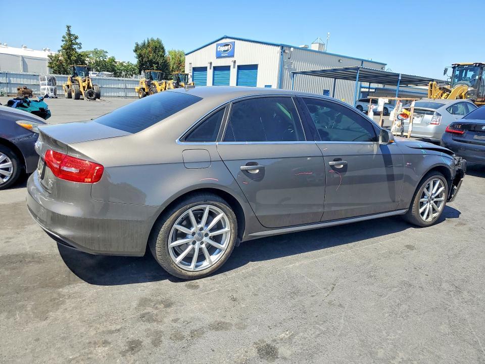 2015 AUDI A4 PREMIUM PLUS — Фото 3 из 12