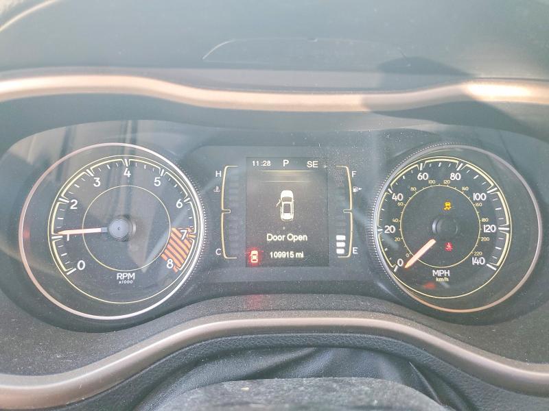 2014 JEEP CHEROKEE LATITUDE — Фото 9 из 14