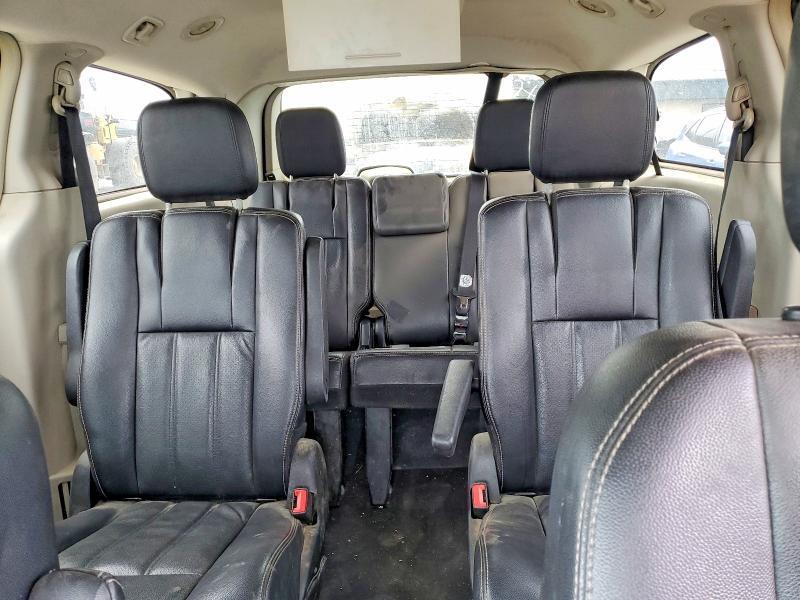 2012 CHRYSLER TOWN & COUNTRY TOURING — Фото 10 из 13