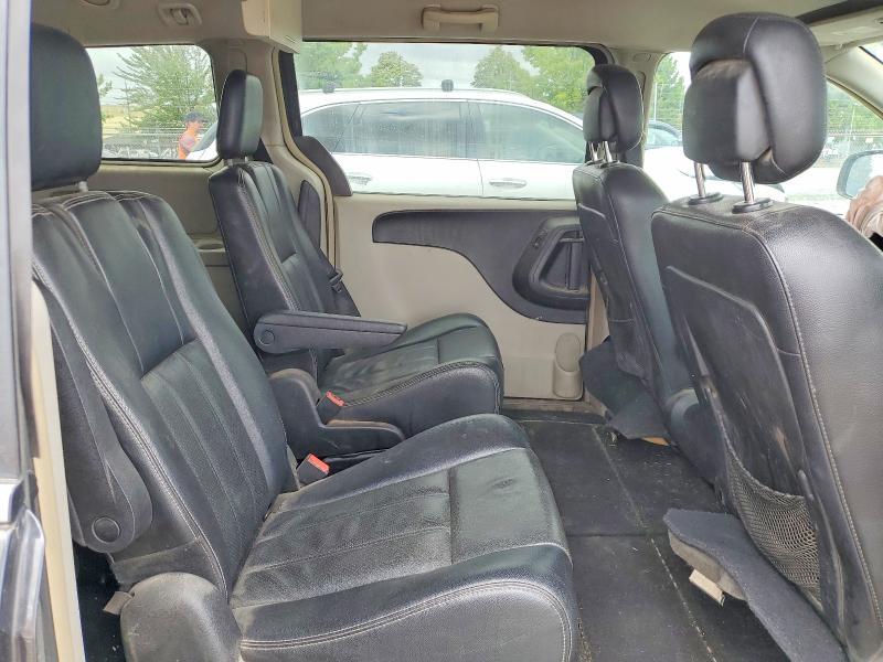 2012 CHRYSLER TOWN & COUNTRY TOURING — Фото 11 из 13