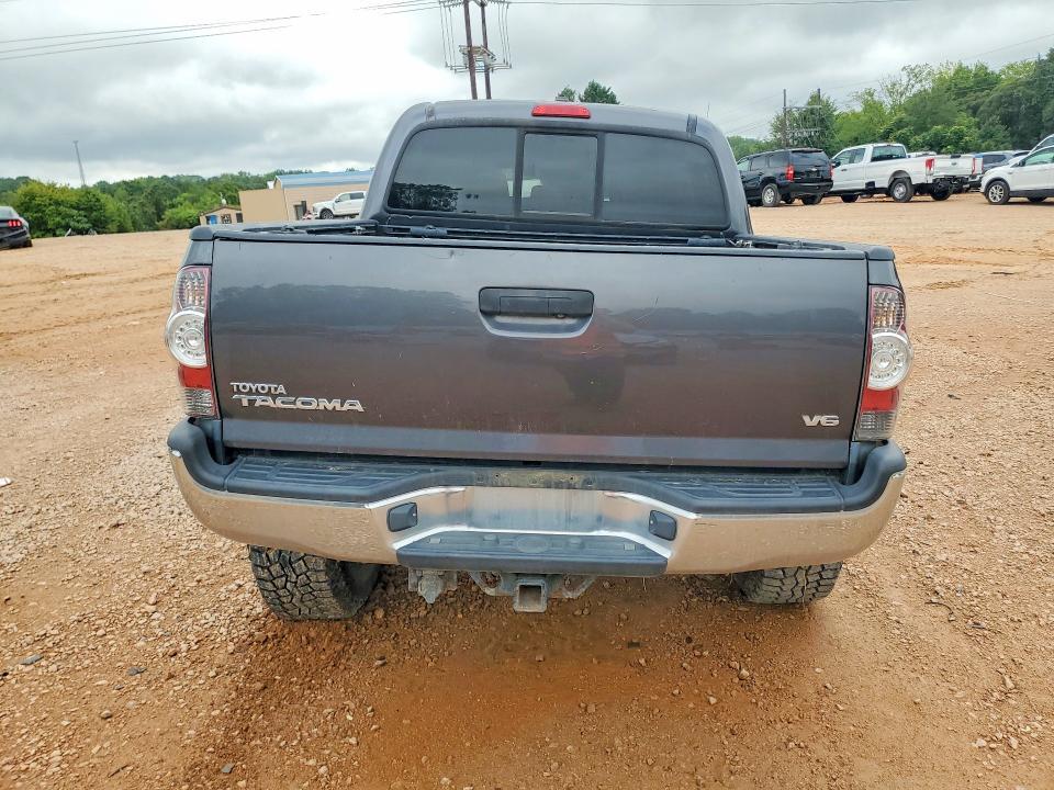 2011 TOYOTA TACOMA V6 — Фото 6 из 12