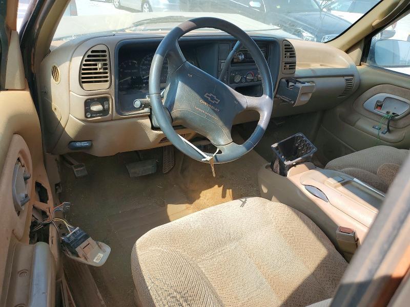 1995 CHEVROLET GMT-400 C1500 — Фото 8 из 12