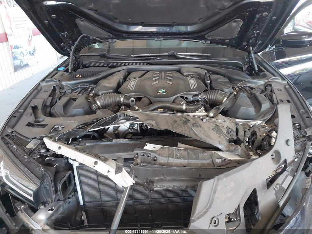 WBA13BK01NCH67995 2022 BMW M550 photo no. 10