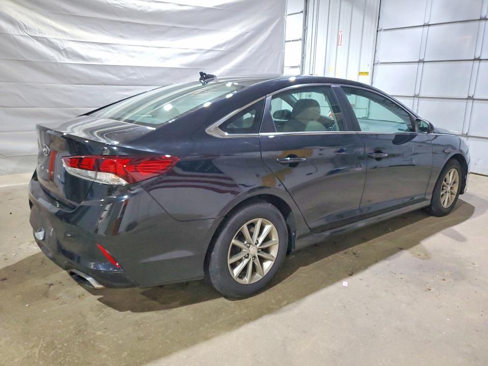 2018 HYUNDAI SONATA SE — Фото 3 из 12