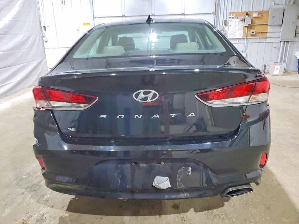 2018 HYUNDAI SONATA SE — Фото 6 из 12