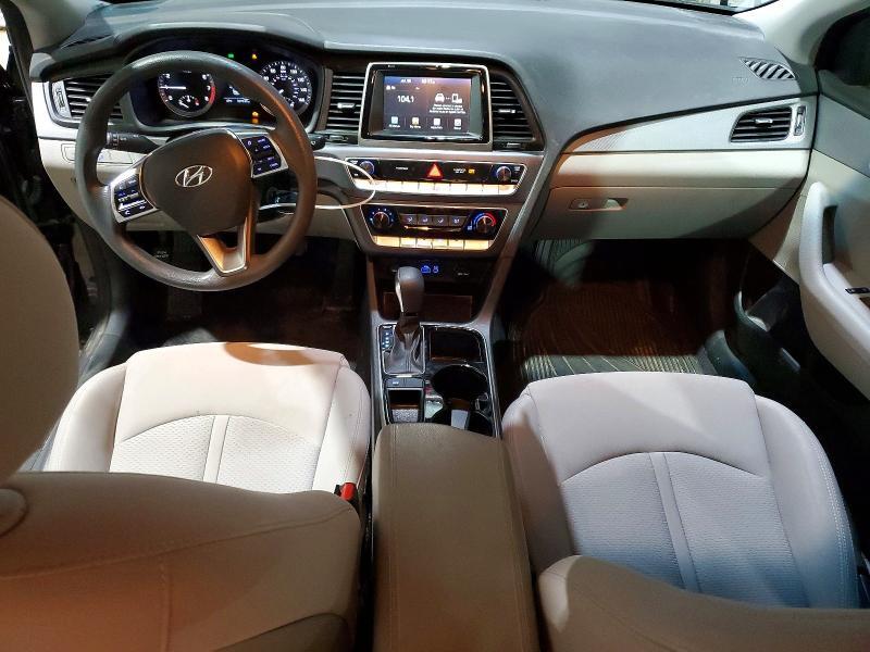 2018 HYUNDAI SONATA SE — Фото 8 из 12