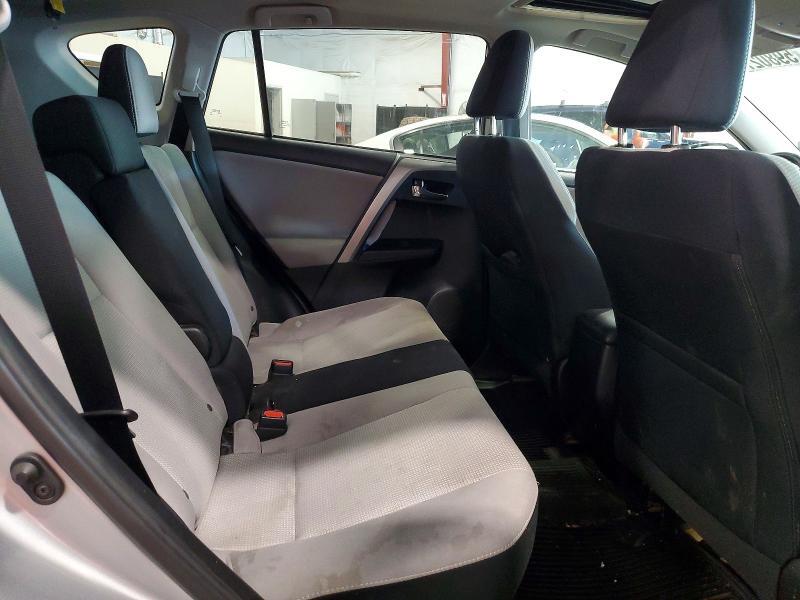 2017 TOYOTA RAV4 XLE — Фото 11 из 13