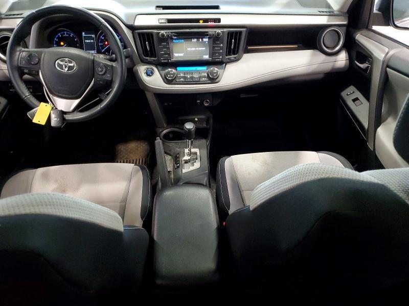 2017 TOYOTA RAV4 XLE — Фото 8 из 13