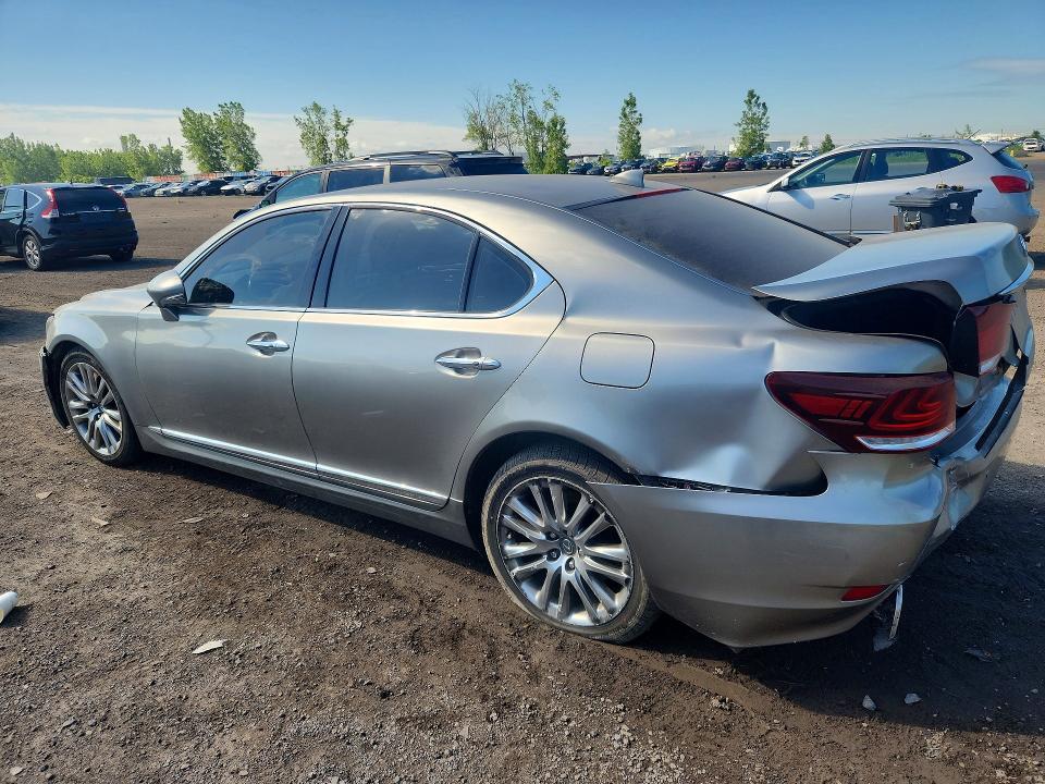 2015 LEXUS LS 460 — Фото 2 из 12