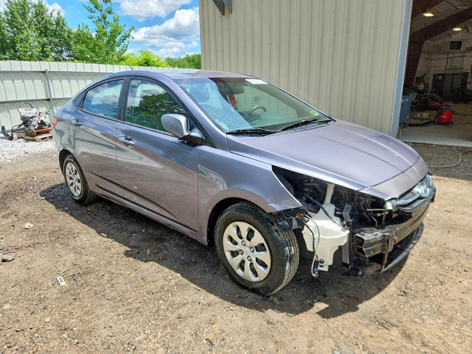 2016 HYUNDAI ACCENT SE — Фото 4 из 13