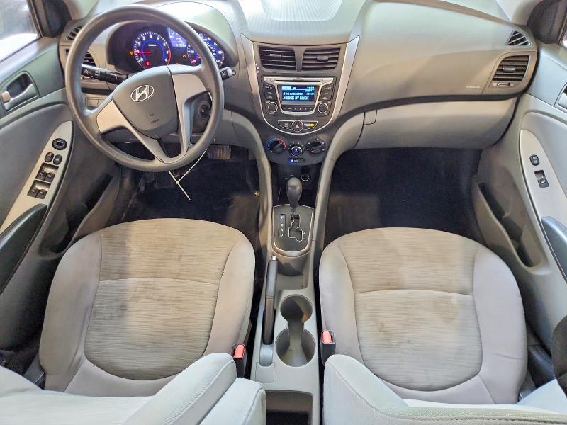 2016 HYUNDAI ACCENT SE — Фото 8 из 13