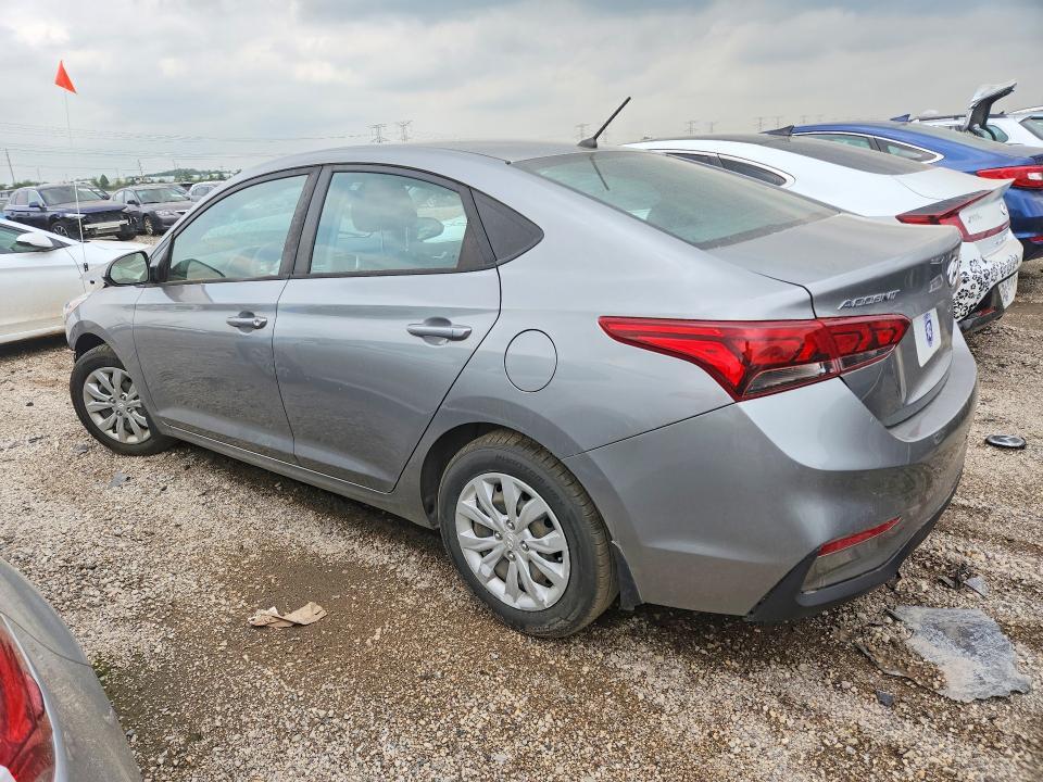 2022 HYUNDAI ACCENT SE — Фото 2 из 12