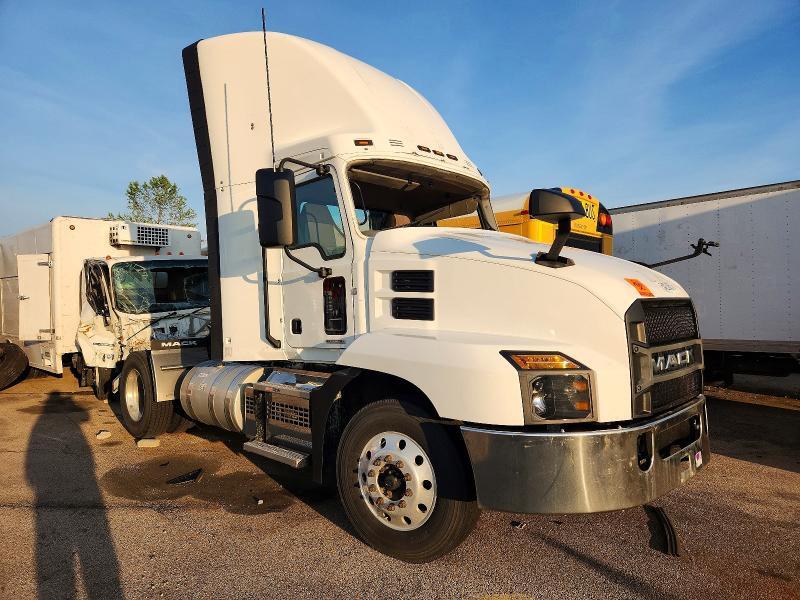 2022 MACK ANTHEM 1M1AN4AY1NM003166