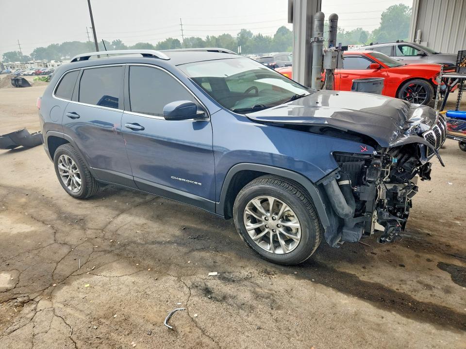 2021 JEEP CHEROKEE LATITUDE LUX — Фото 4 из 13