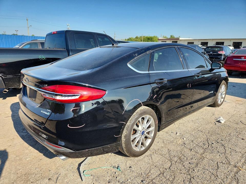 2017 FORD FUSION SE HYBRID — Фото 3 из 13