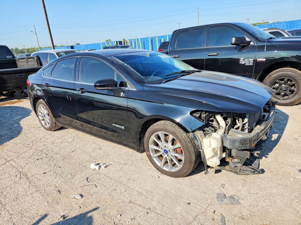 2017 FORD FUSION SE HYBRID — Фото 4 из 13